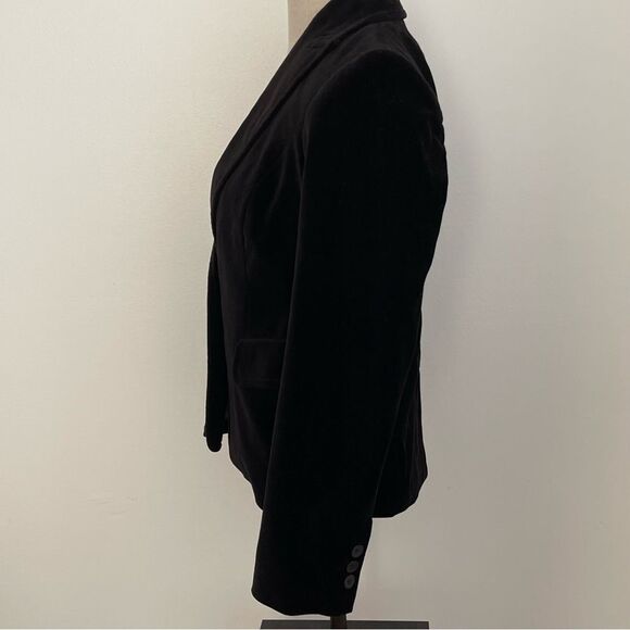 Valerie Stevens Petite size 2P velour black blazer - Picture 2 of 10